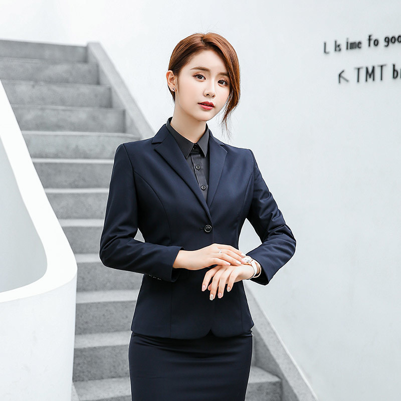 西服套裝