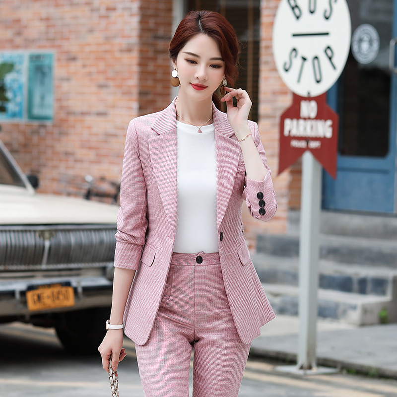 西服套裝