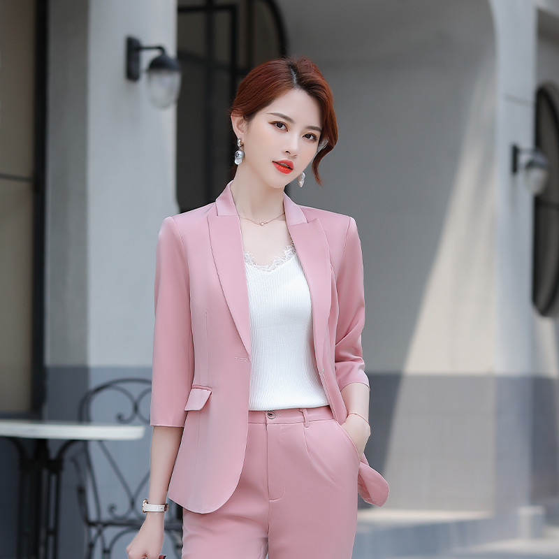 西服套裝